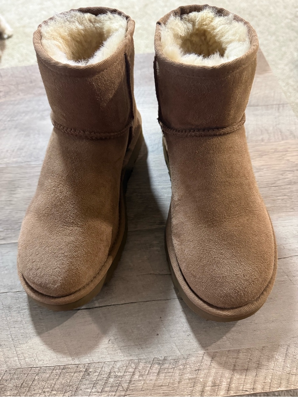 UGG Mini Suede Shearling Boots - Chestnut